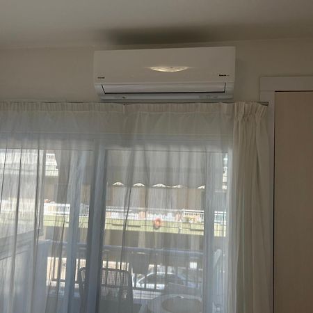 A Wonderful Apartment In Front Of The Sea! Peraía 외부 사진