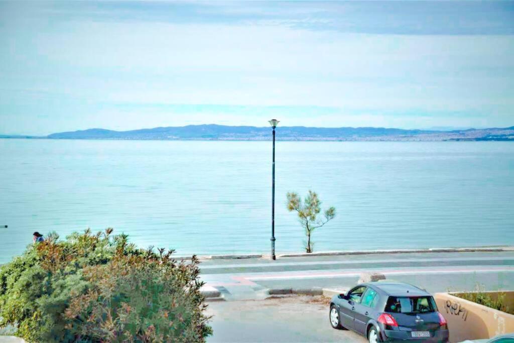 A Wonderful Apartment In Front Of The Sea! Peraía 외부 사진
