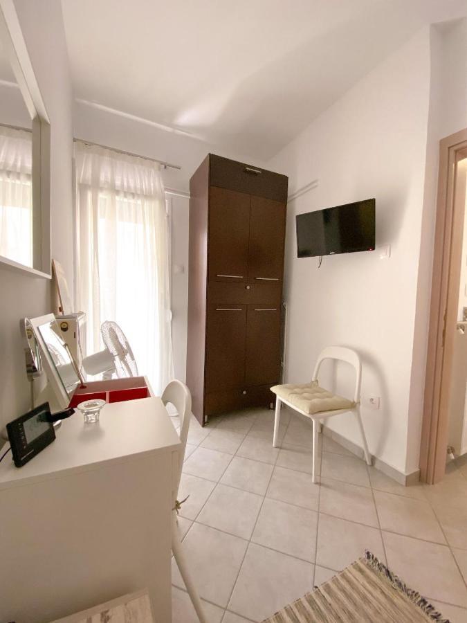 A Wonderful Apartment In Front Of The Sea! Peraía 외부 사진
